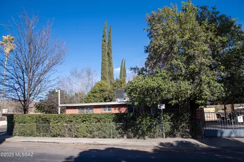 38 Chula Vista Ln, Nogales, AZ 85621