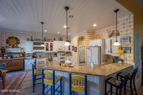 Kitchen - 10653 E Mary Stephey Pl, Tucson, AZ 85747 photo 7 of 9