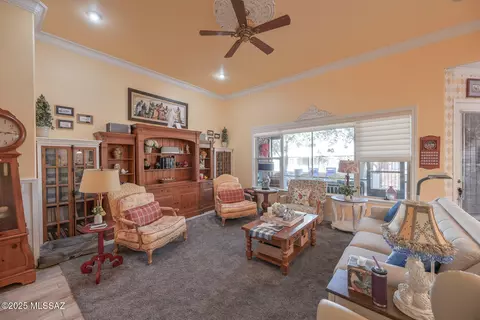 Living - 10653 E Mary Stephey Pl, Tucson, AZ 85747 photo 2 of 3