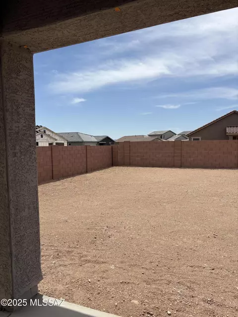 Exterior - 12842 E Daisy Moore Pl, Vail, AZ 85641 photo 3 of 5