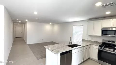 Entry Way - 12842 E Daisy Moore Pl, Vail, AZ 85641 photo 2 of 3