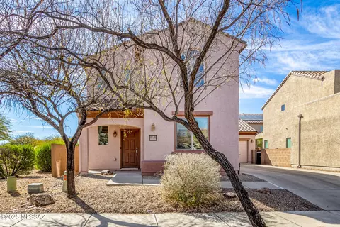 10586 E Desert Drifter Pl, Tucson, AZ 85747
