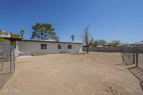 2965 W Christopher Dr, Tucson, AZ 85746 photo 29