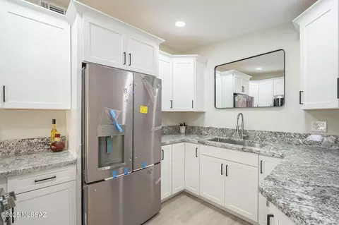 2965 W Christopher Dr, Tucson, AZ 85746 photo 10