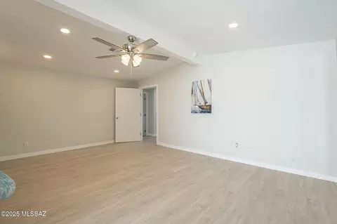 2965 W Christopher Dr, Tucson, AZ 85746 photo 18
