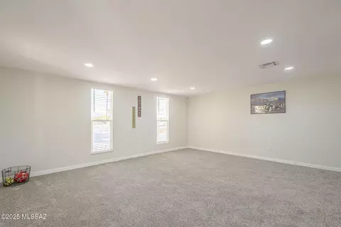 2965 W Christopher Dr, Tucson, AZ 85746 photo 15