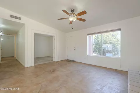 10166 E Rainbow Meadow Dr, Tucson, AZ 85747 photo 6