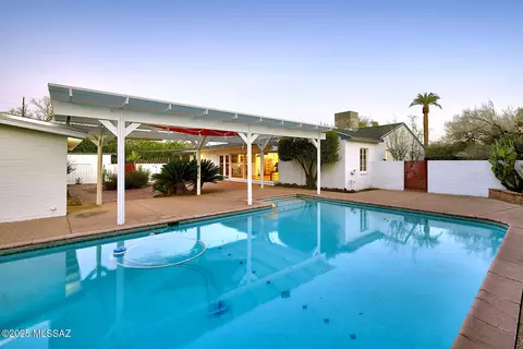 Exterior - 3922 E Cooper St, Tucson, AZ 85711 photo 11 of 15