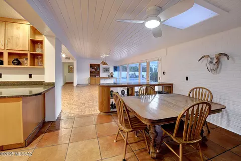 Dining - 3922 E Cooper St, Tucson, AZ 85711 photo 1 of 2