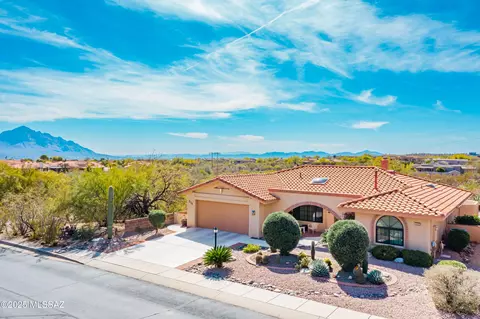 838 E Desert Glen Dr, Oro Valley, AZ 85755