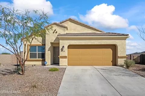 10362 N Tenaza Ct, Marana, AZ 85653