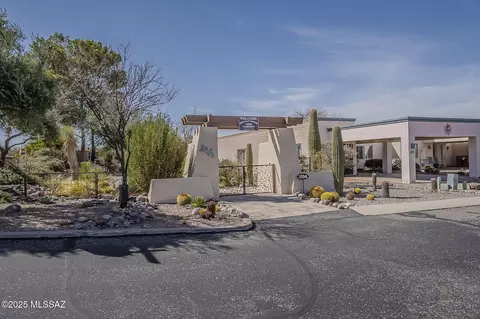 992 W Camino Del Arrendajo, Green Valley, AZ 85622