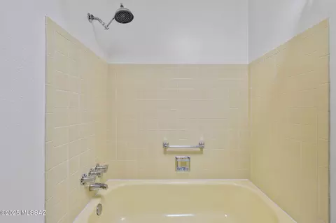 8421 Eli St, Tucson, AZ 85710 photo 27