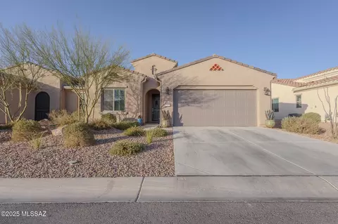 1347 E Basalt Drive Dr, Green Valley, AZ 85614