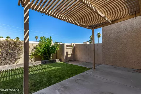 9873 E 2nd St, Tucson, AZ 85748 photo 38