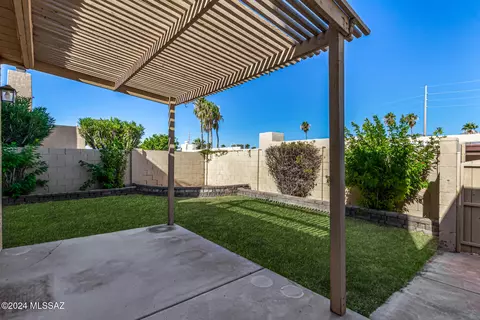 9873 E 2nd St, Tucson, AZ 85748 photo 37