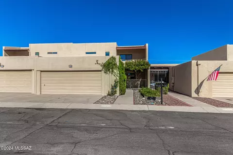 9873 E 2nd St, Tucson, AZ 85748 photo 6