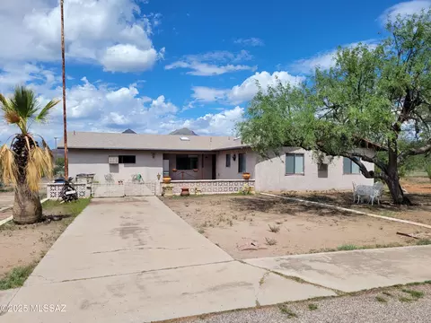 230 Zodiaco Ct, Rio Rico, AZ 85648