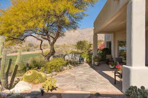 6309 N Ventana View Pl, Tucson, AZ 85750