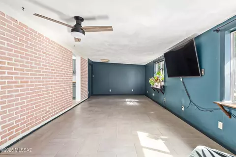 Living - 7148 E 29th St, Tucson, AZ 85710 photo 5 of 6