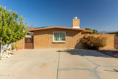 2433 E 21st St, Tucson, AZ 85719