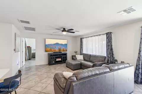 14212 E Vardo Dr, Vail, AZ 85641 photo 5