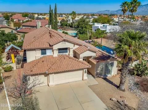 1390 W Rose Quartz Pl, Tucson, AZ 85737