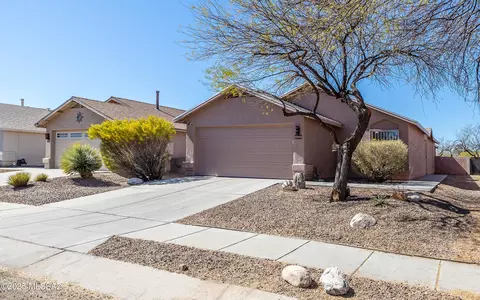 2000 S St Michael Dr, Tucson, AZ 85713