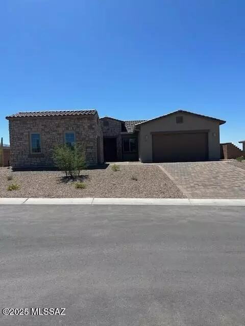 14020 N Crooked Creek Dr, Marana, AZ 85658