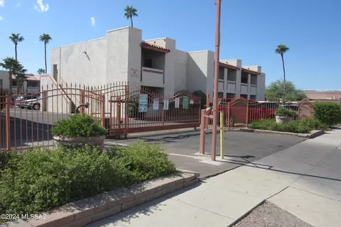 455 W Kelso St #238, Tucson, AZ 85705