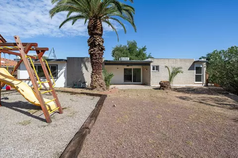 Exterior - 9050 E 9th St, Tucson, AZ 85710 photo 5 of 5