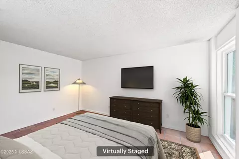 Bedroom - 9050 E 9th St, Tucson, AZ 85710 photo 4 of 5