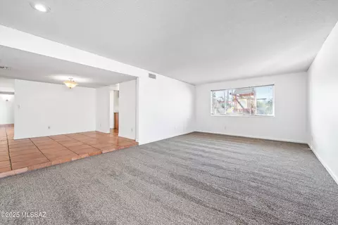 Living - 9050 E 9th St, Tucson, AZ 85710 photo 2 of 6