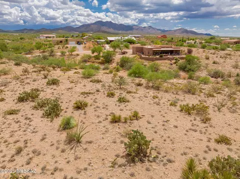 2642 E Maxine Pl, Vail, AZ 85641 photo 8