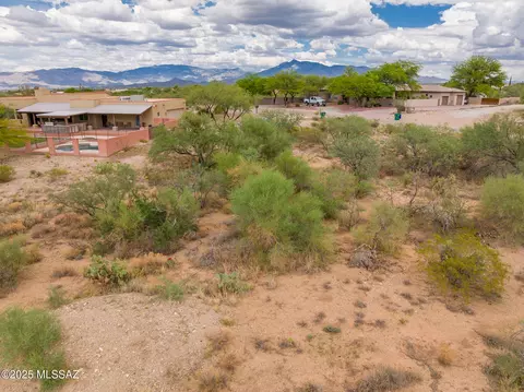 691 N Vail View Rd, Vail, AZ 85641 photo 3