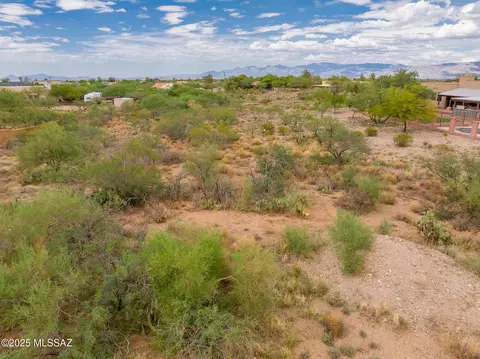 691 N Vail View Rd, Vail, AZ 85641 photo 7