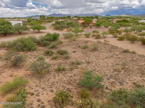691 N Vail View Rd, Vail, AZ 85641