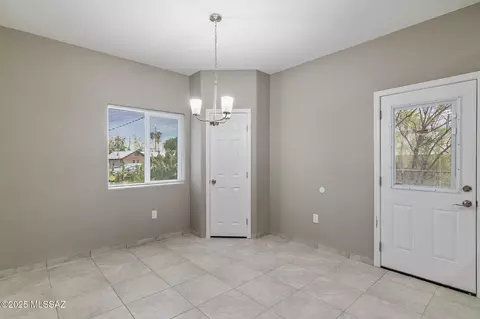 Dining - 108 W 30th St, Tucson, AZ 85713 photo 1 of 1
