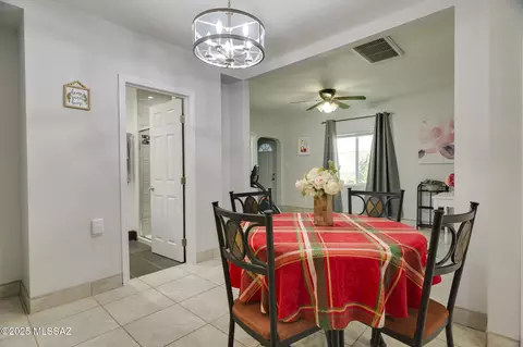 Dining - 361 E Glenn St, Tucson, AZ 85705 photo 2 of 3