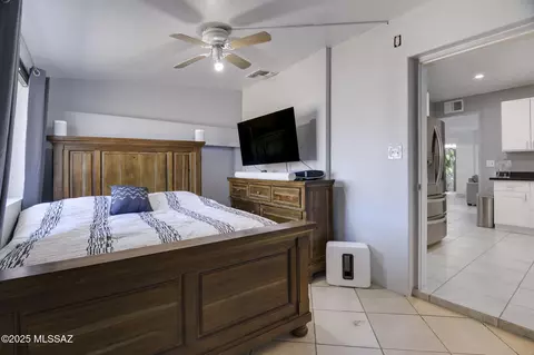 Bedroom - 361 E Glenn St, Tucson, AZ 85705 photo 6 of 6