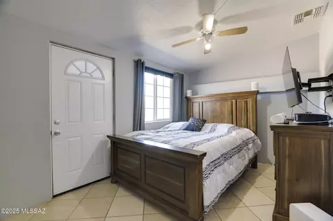 Bedroom - 361 E Glenn St, Tucson, AZ 85705 photo 5 of 6