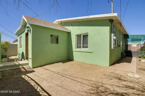 Exterior - 361 E Glenn St, Tucson, AZ 85705 photo 7 of 8