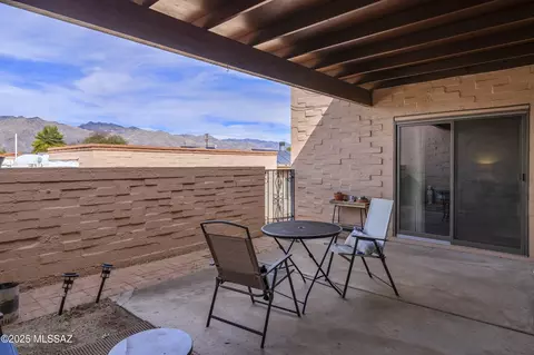 4205 E Blanton Rd, Tucson, AZ 85712