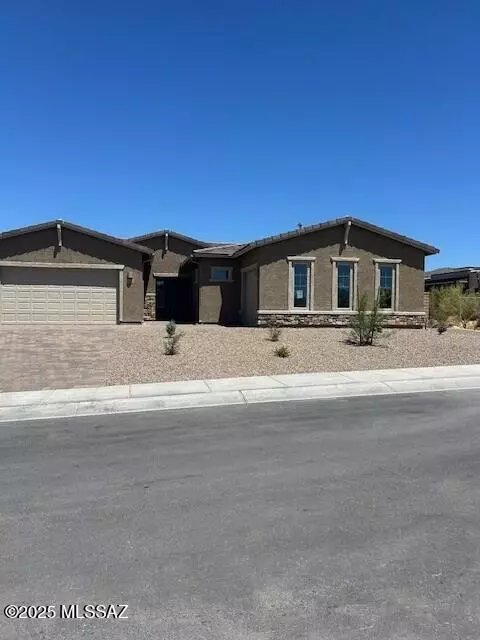 14025 N Crooked Creek Dr, Marana, AZ 85658