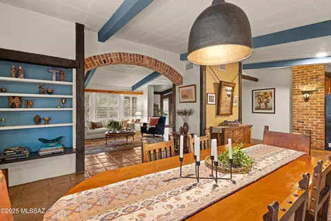 Dining - 1625 E Mitchell St, Tucson, AZ 85719 photo 3 of 6