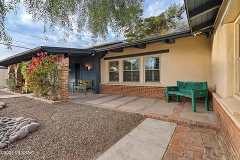 Exterior - 1625 E Mitchell St, Tucson, AZ 85719 photo 5 of 18