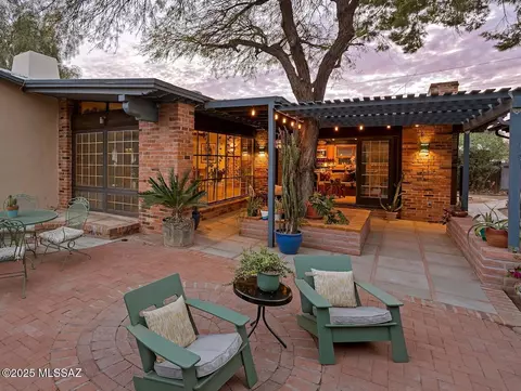 Exterior - 1625 E Mitchell St, Tucson, AZ 85719 photo 7 of 18