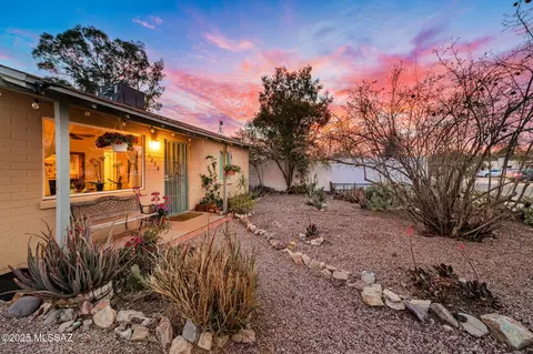 4258 E Camino De La Colina, Tucson, AZ 85711