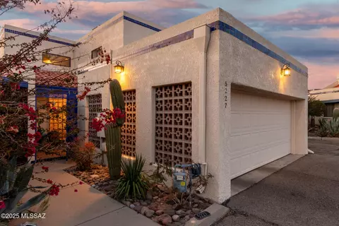 5227 N 1st Ave, Tucson, AZ 85718