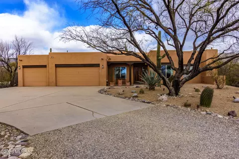 12571 E Sonoran Ridge Dr, Tucson, AZ 85749